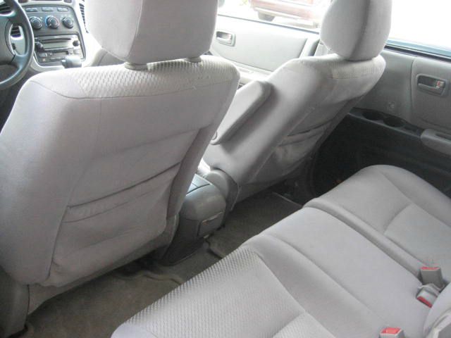 2004 Toyota Highlander QUAD CAB W