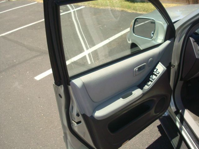 2004 Toyota Highlander 2.4T Premium