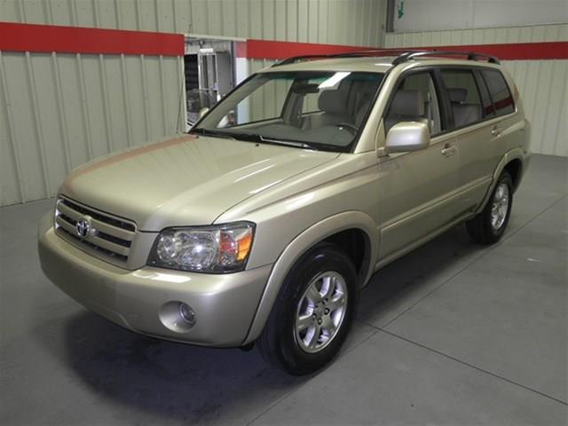 2005 Toyota Highlander C230 ~fun~ Great Value