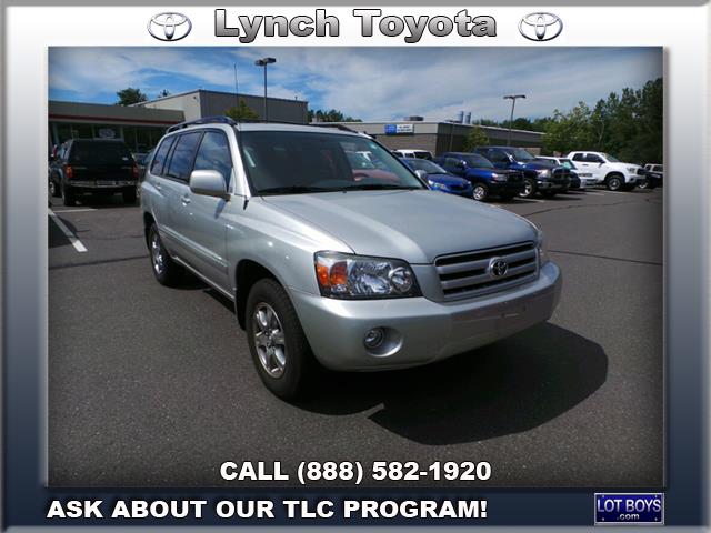 2005 Toyota Highlander Base
