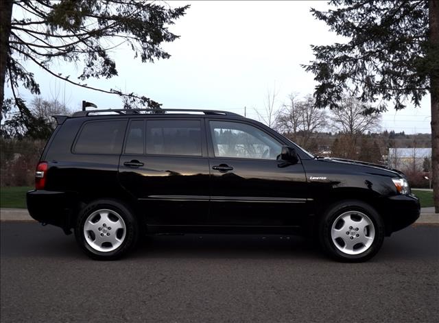 2005 Toyota Highlander SLT 25