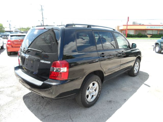 2005 Toyota Highlander 4dr 1500 4WD SLT 4x4 SUV