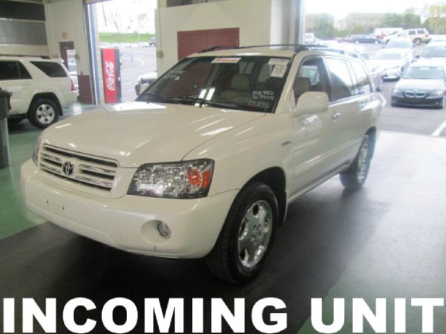 2006 Toyota Highlander Z71 Loaded