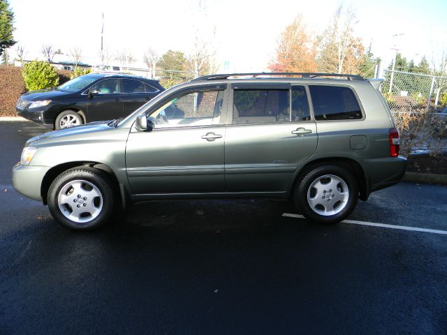 2006 Toyota Highlander QUAD CAB W