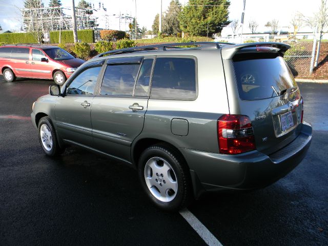 2006 Toyota Highlander QUAD CAB W