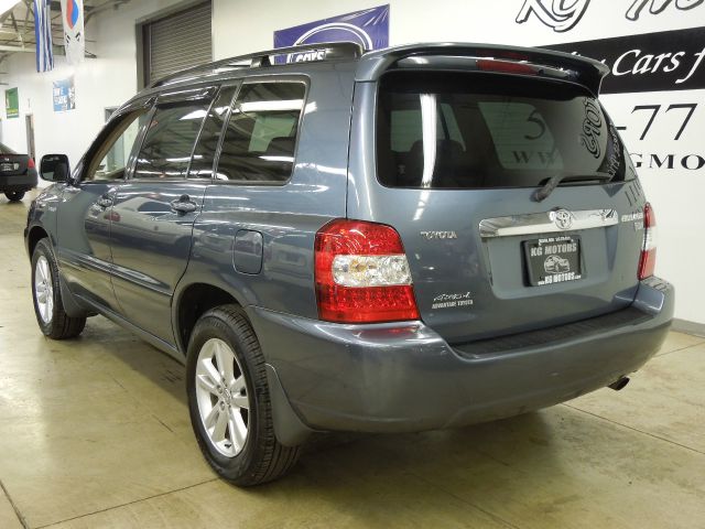 2006 Toyota Highlander Ram 3500 Diesel 2-WD