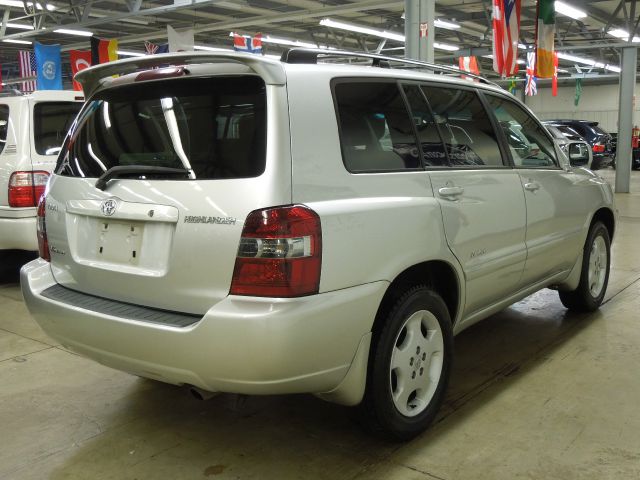 2006 Toyota Highlander 340 Wedge