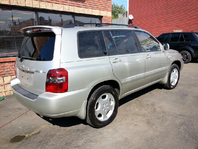2006 Toyota Highlander 340 Wedge