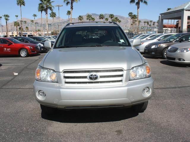 2006 Toyota Highlander Yaris Sedan