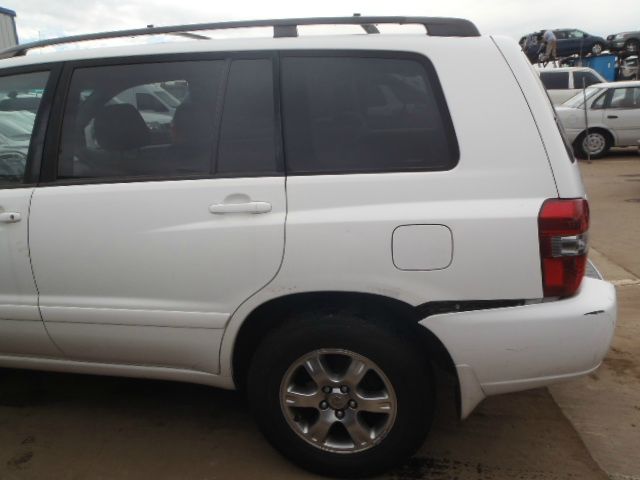 2006 Toyota Highlander Red Line