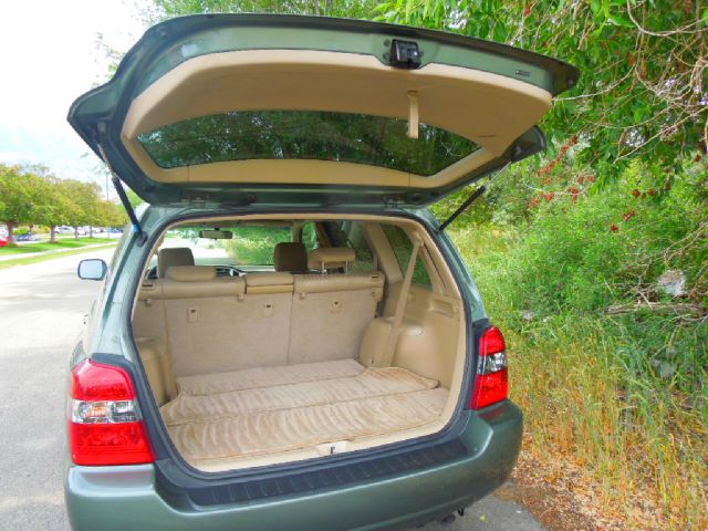 2006 Toyota Highlander QUAD CAB W