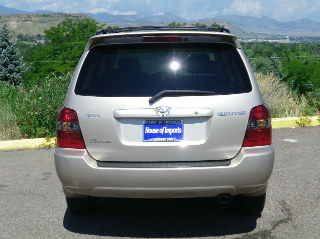 2006 Toyota Highlander 340 Wedge