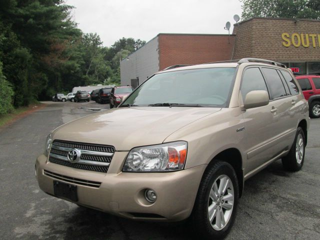 2006 Toyota Highlander Ram 3500 Diesel 2-WD