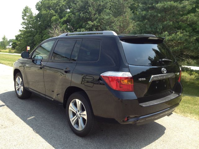2008 Toyota Highlander Extended Cab V8 LT W/1lt