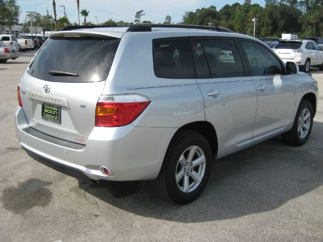 2008 Toyota Highlander 176 W.B. 4D