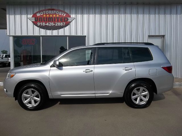 2009 Toyota Highlander 528ia 4dr Sdn Auto Sedan