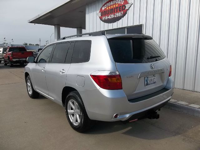 2009 Toyota Highlander 528ia 4dr Sdn Auto Sedan