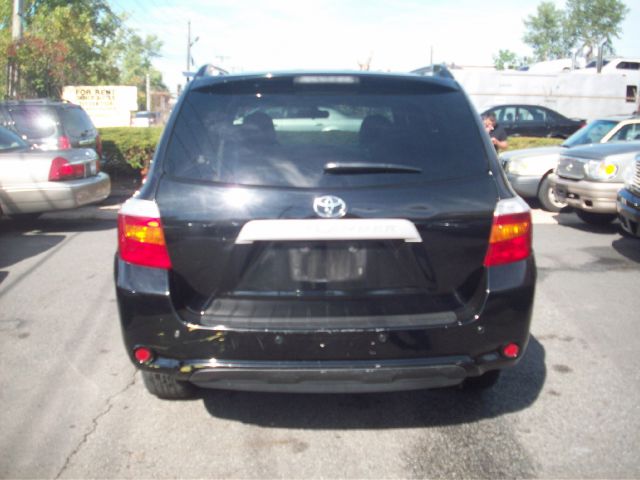 2009 Toyota Highlander 176 W.B. 4D