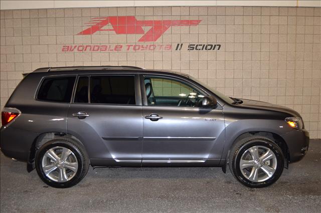 2010 Toyota Highlander Red Line