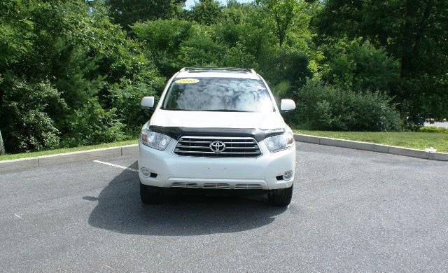 2010 Toyota Highlander Ext. Cab 6.5-ft. Bed 4WD