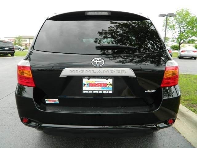 2010 Toyota Highlander Base