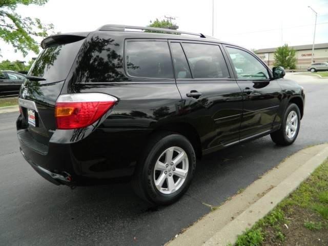 2010 Toyota Highlander Base