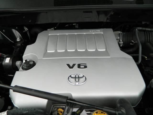 2010 Toyota Highlander Base