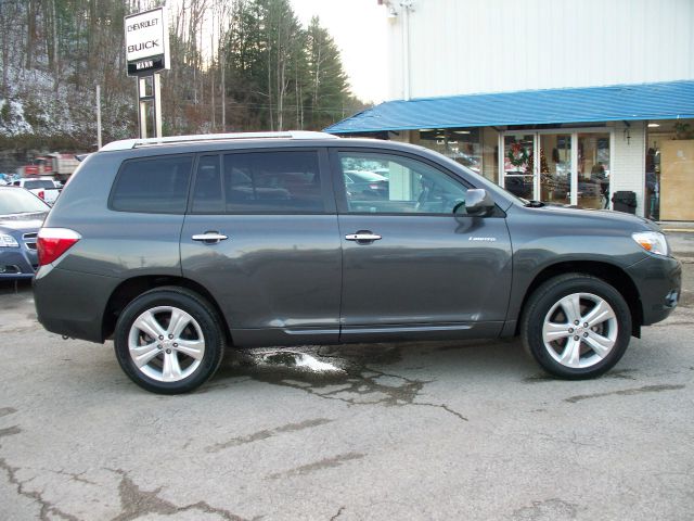 2010 Toyota Highlander Super