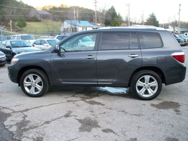 2010 Toyota Highlander Super