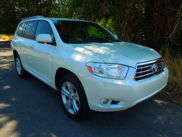 2010 Toyota Highlander Super
