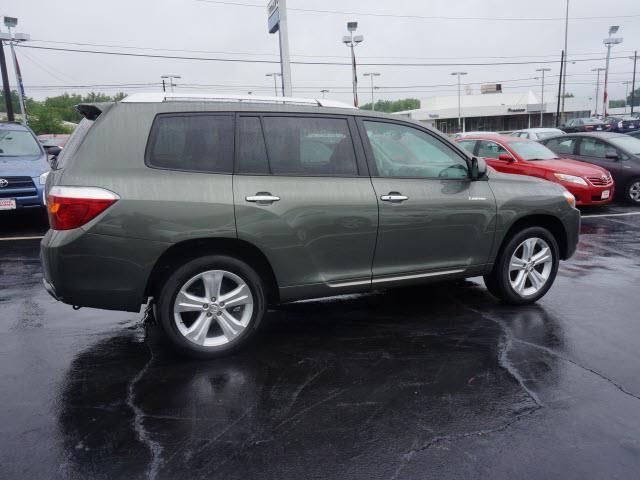 2010 Toyota Highlander SLT 25