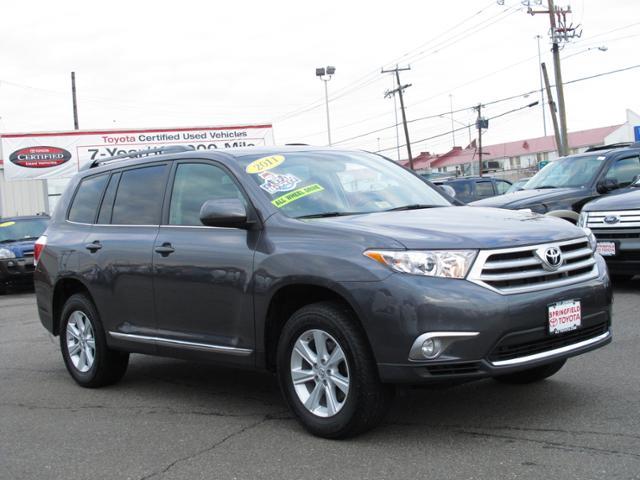 2011 Toyota Highlander SE