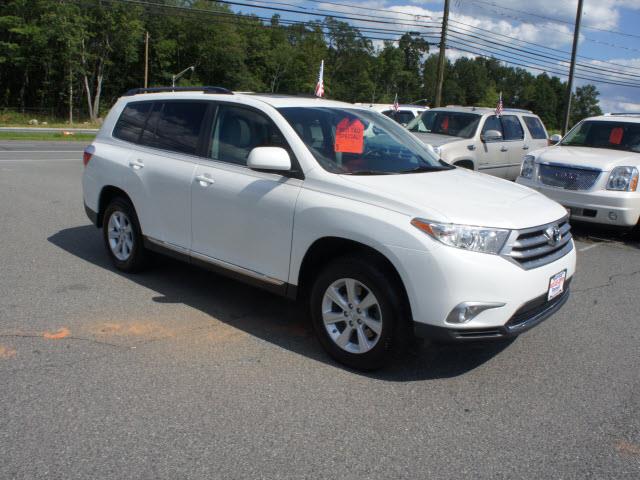2011 Toyota Highlander SE