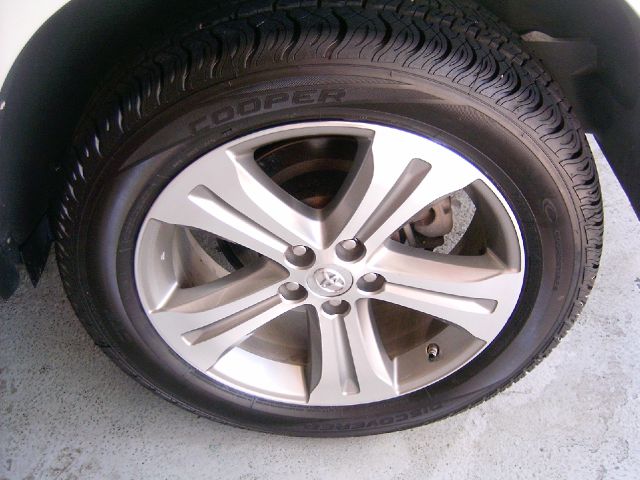 2011 Toyota Highlander Super