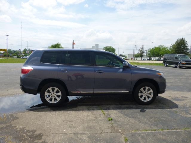2012 Toyota Highlander 4X4 QUAD CAB GAS SLT