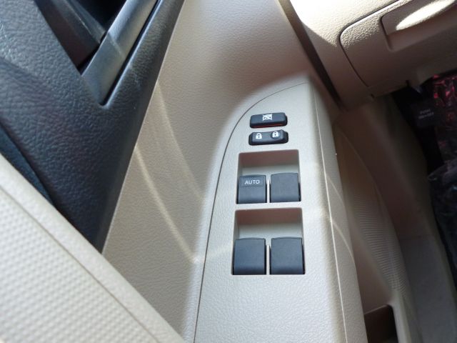 2012 Toyota Highlander 4X4 QUAD CAB GAS SLT