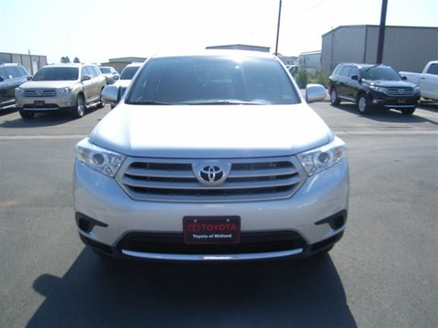 2013 Toyota Highlander Red Line