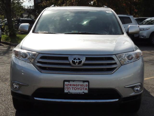 2013 Toyota Highlander SE