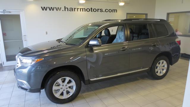 2013 Toyota Highlander SE