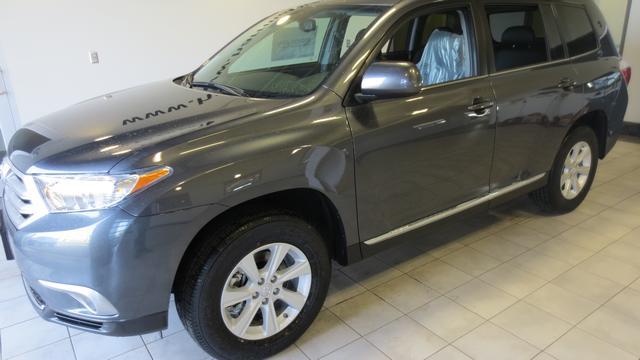 2013 Toyota Highlander SE
