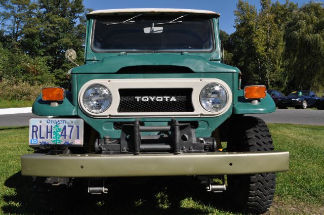 1973 Toyota Land Cruiser SLT 25