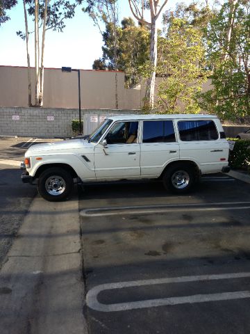 1983 Toyota LandCruiser Prerunner V-6 SR5