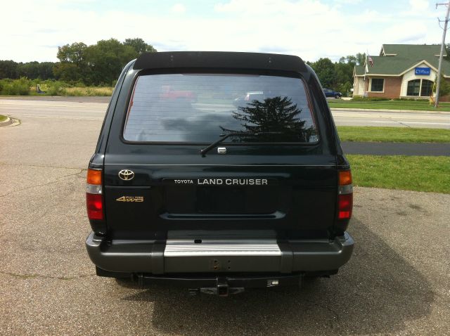 1996 Toyota LandCruiser Ram 3500 Diesel 2-WD