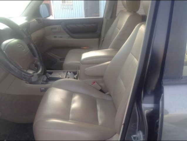 1998 Toyota LandCruiser Ram 3500 Diesel 2-WD