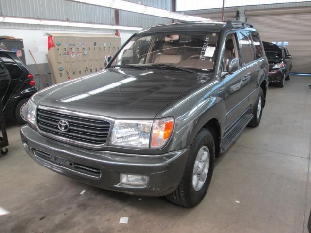 1998 Toyota LandCruiser Ram 3500 Diesel 2-WD