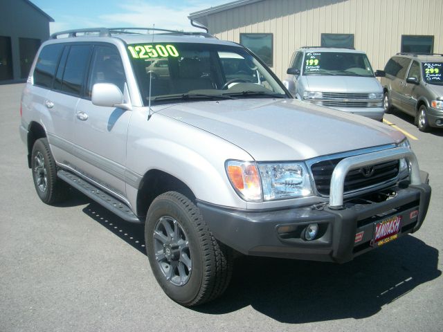 1999 Toyota LandCruiser Ram 3500 Diesel 2-WD