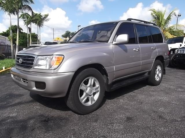 1999 Toyota LandCruiser Base