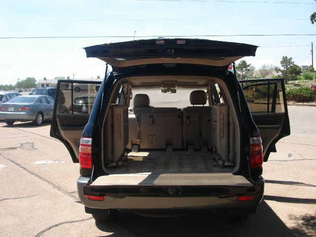 2000 Toyota LandCruiser Ram 3500 Diesel 2-WD