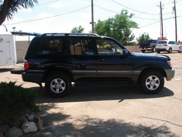 2000 Toyota LandCruiser Ram 3500 Diesel 2-WD