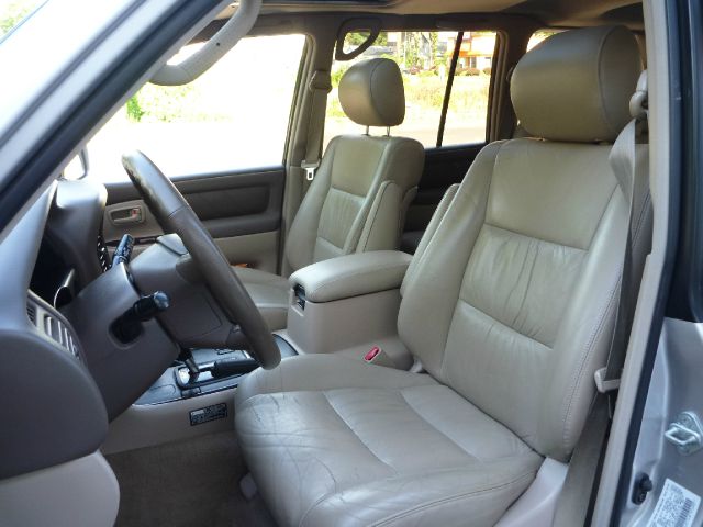 2000 Toyota LandCruiser Ram 3500 Diesel 2-WD